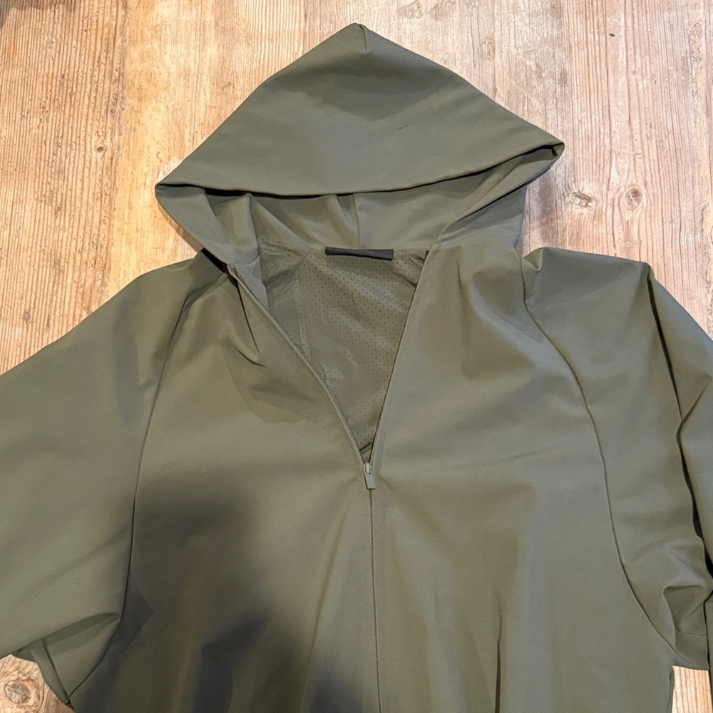 Essentials Fear of God Utility Jacket in Olive